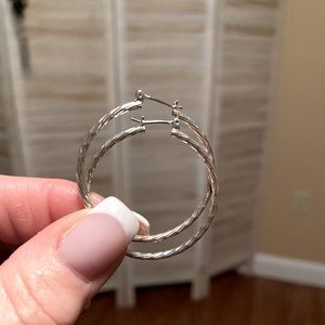2/$8 mix and match jewelry items  Earrings